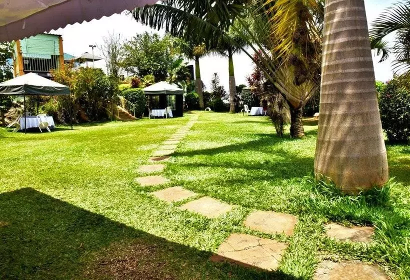 Flo garden Resort