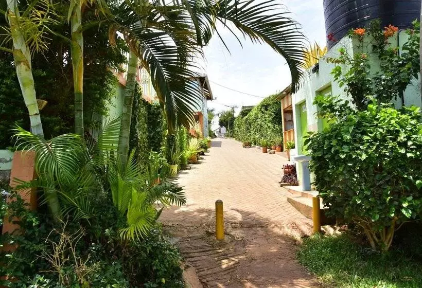 Flo garden Resort