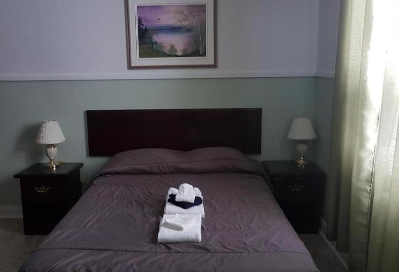 هاستل Domaine St Viateur