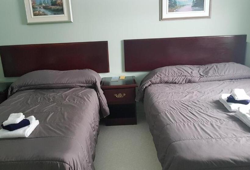 هاستل Domaine St Viateur