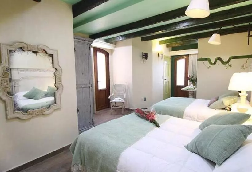 Alondra Hotel Boutique