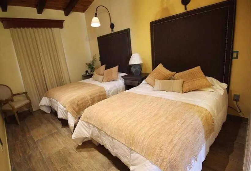 Alondra Hotel Boutique