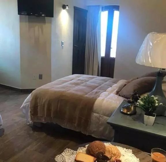 Alondra Hotel Boutique