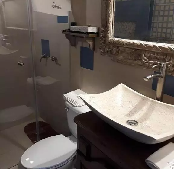 Alondra Hotel Boutique