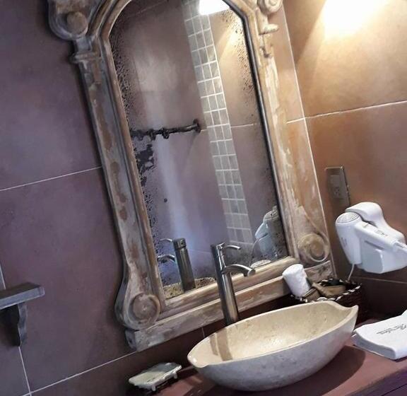 Alondra Hotel Boutique