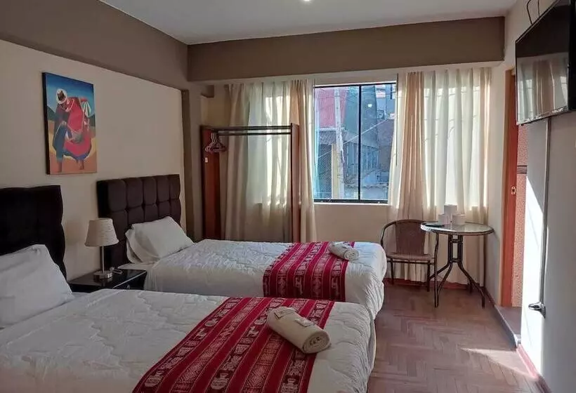 تختخواب و صبحانه Hermoza House