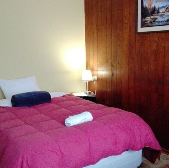 تختخواب و صبحانه Hermoza House