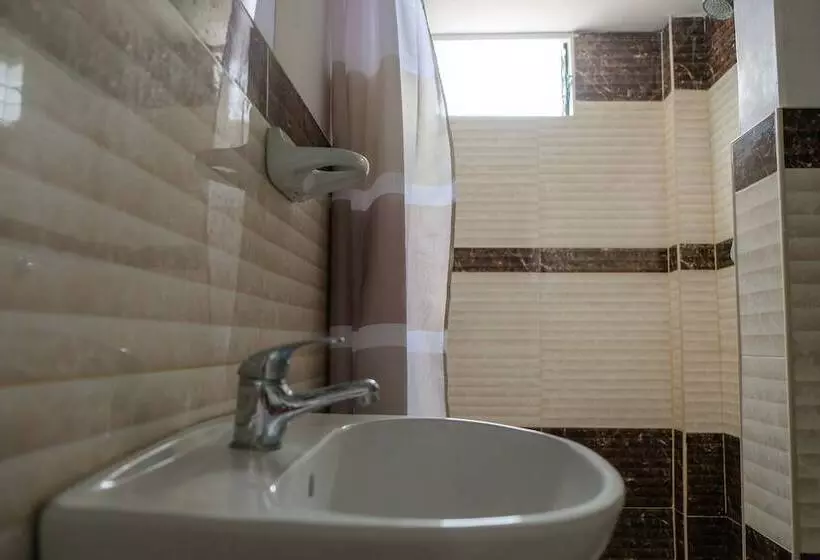 تختخواب و صبحانه Hermoza House