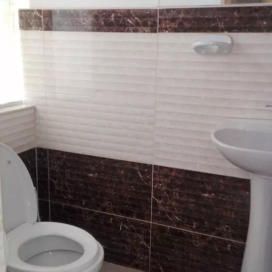 تختخواب و صبحانه Hermoza House