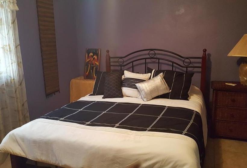 צימר Pink Palace Panama