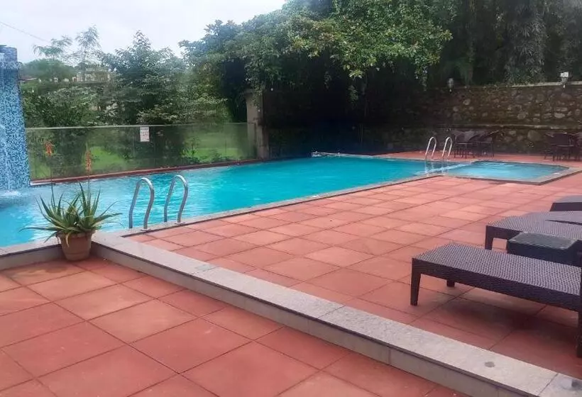 Aamiaismajoitus (B&B) Triose Boutique Hotel Lonavala