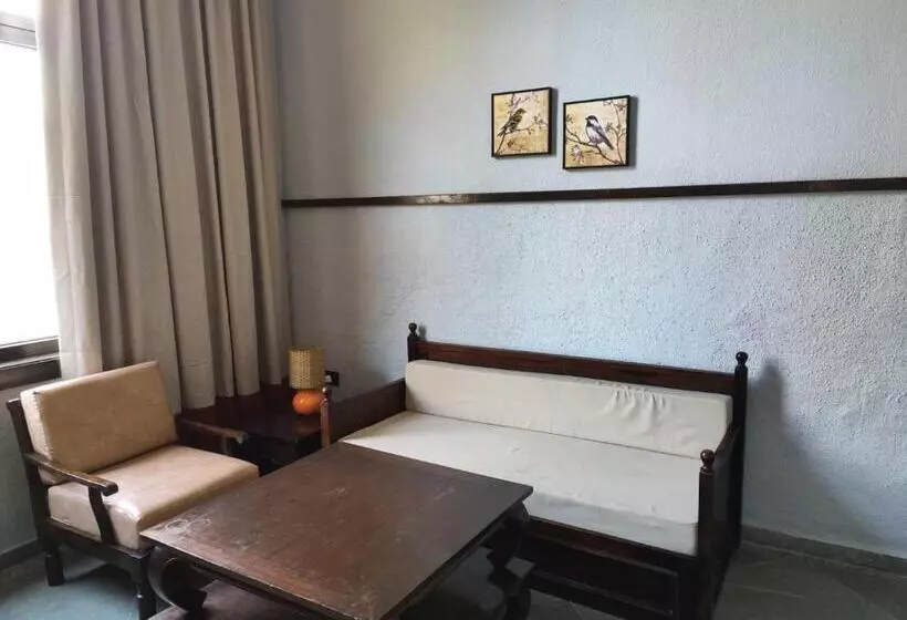 Aamiaismajoitus (B&B) Triose Boutique Hotel Lonavala