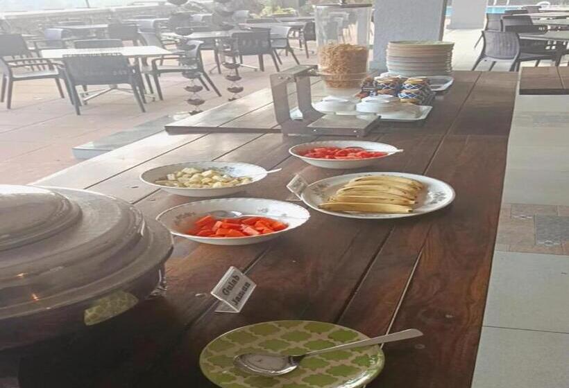 住宿加早餐 Triose Boutique Hotel Lonavala