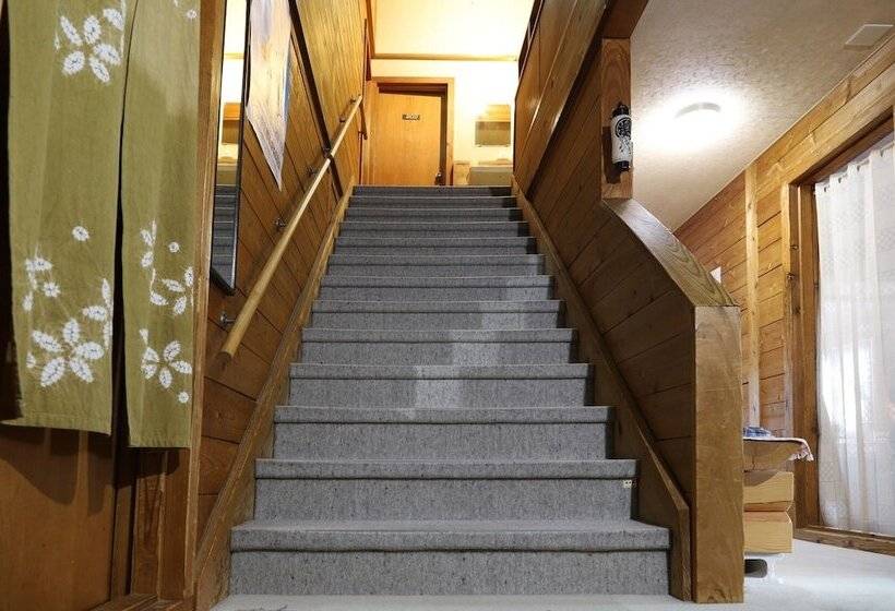 مبيت وإفطار Yado Brodiaea