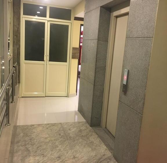 Hotel Aryan Residency