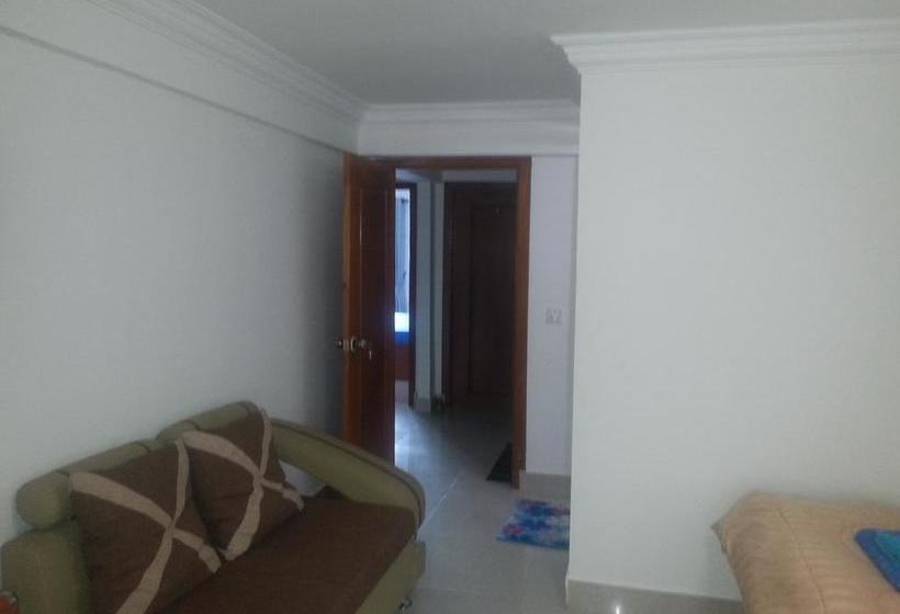 酒店 Le Barang Steakhouse & Guesthouse