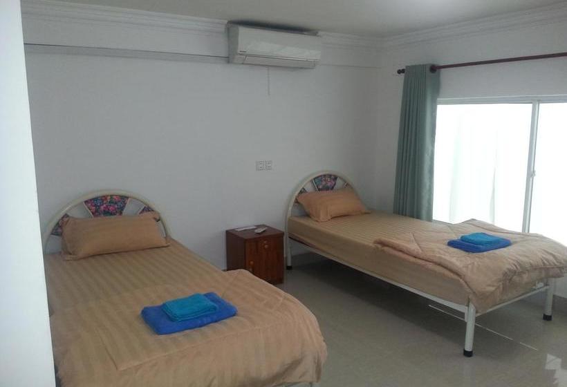 酒店 Le Barang Steakhouse & Guesthouse