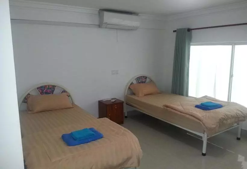 ホテル Le Barang Steakhouse & Guesthouse