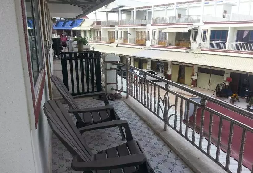 ホテル Le Barang Steakhouse & Guesthouse