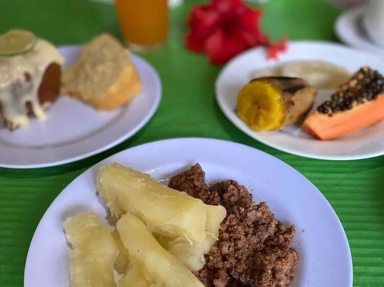 ホテル Pousada Porto De Amigos