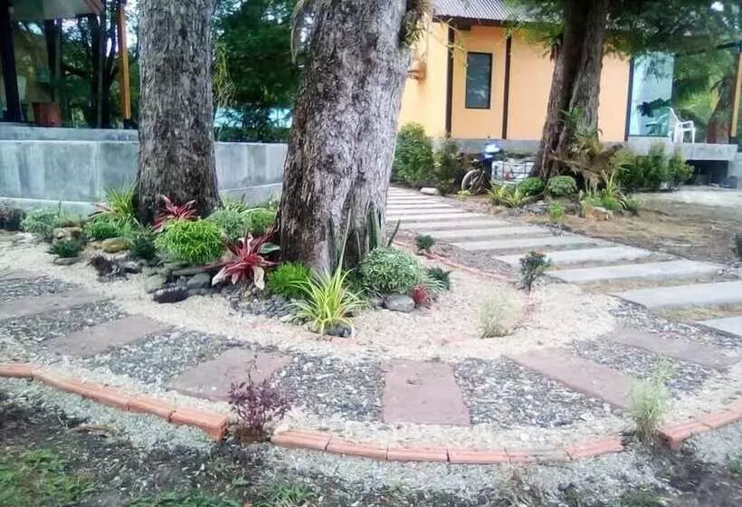 Mook Tamarind Resort