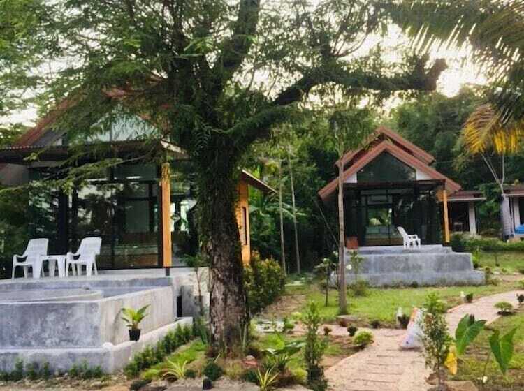 Mook Tamarind Resort