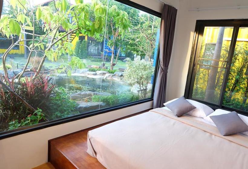 Resort Beach Box At Pran