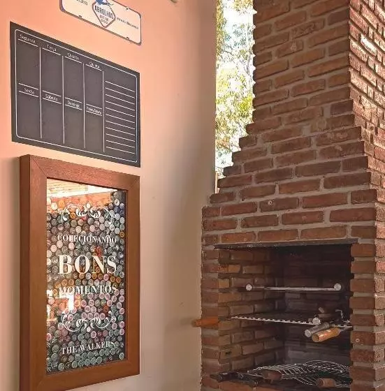 Retkeilymaja Abrolhos Dive Inn