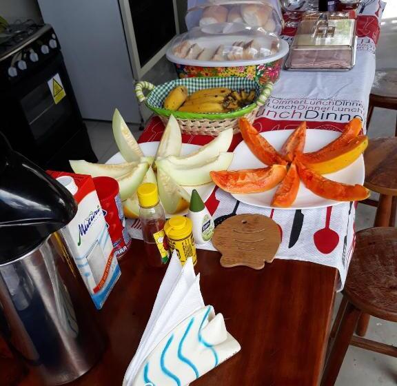 旅馆 Abrolhos Dive Inn