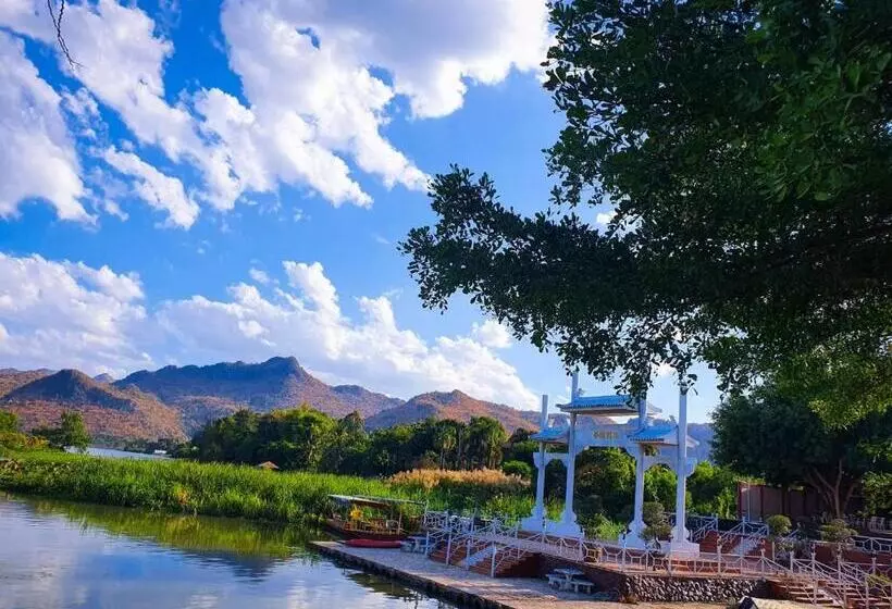 Dreampark Resort