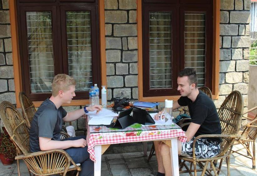 ホテル Alpine Villa