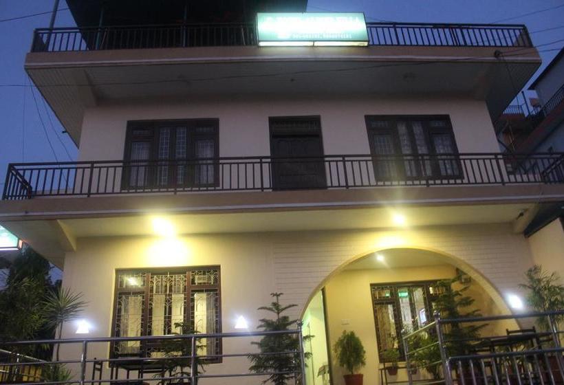 ホテル Alpine Villa