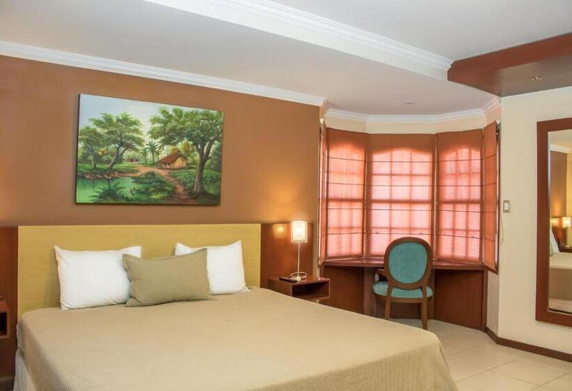 هتل By Armonía Santa Cruz