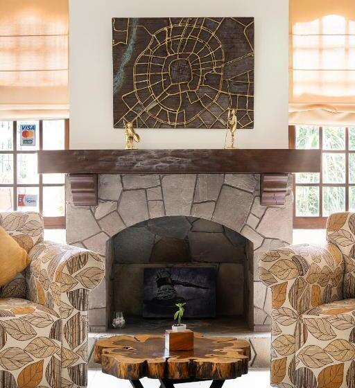 هتل By Armonía Santa Cruz