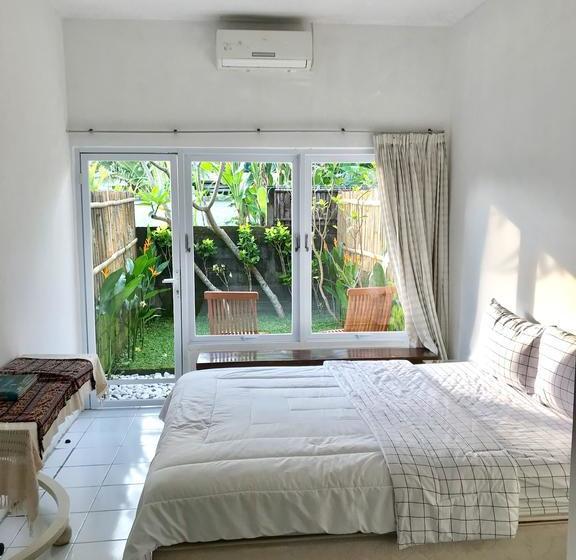 酒店 Omah Biu Canggu