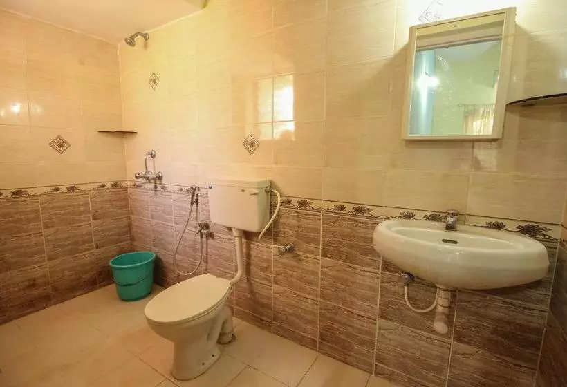 ホテル Oyo 10093 Home Pool View 1bhk Calangute