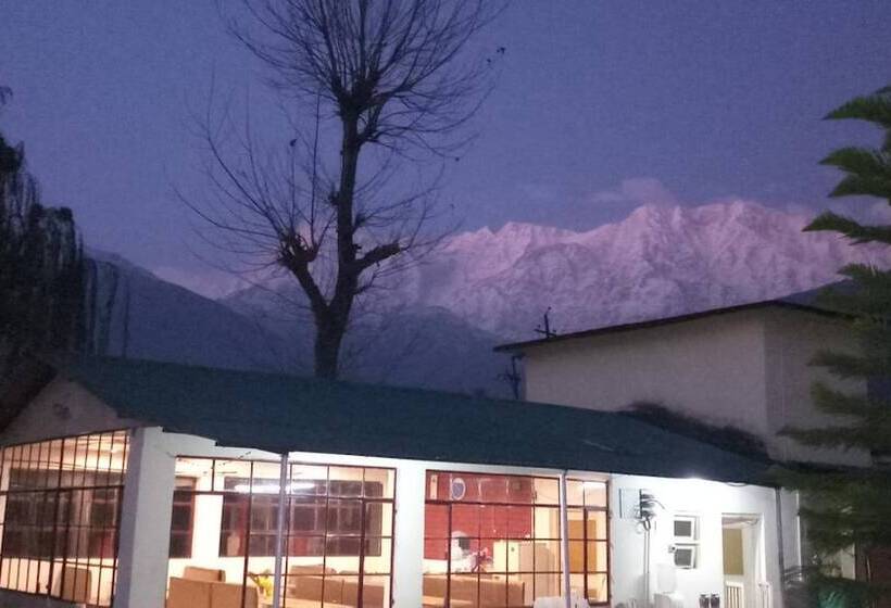 ホテル Pops Resort