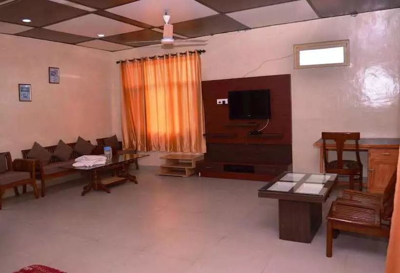 Hotelli Pops Resort
