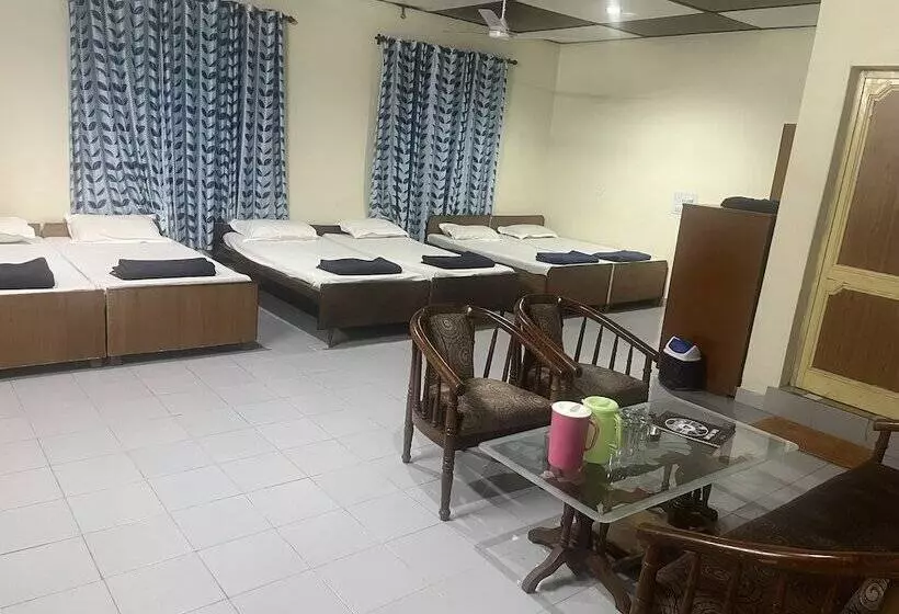 Hotelli Pops Resort