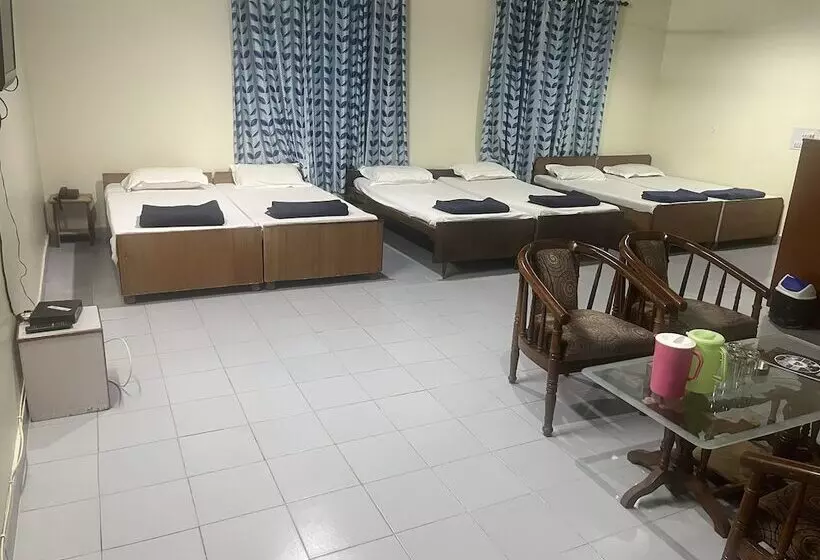 Hotelli Pops Resort