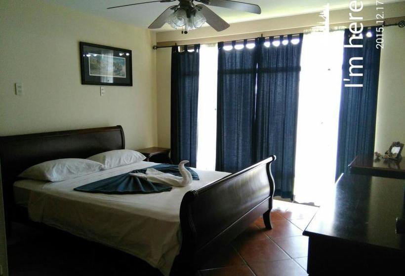 Puerto Carrillo Sunset B&b