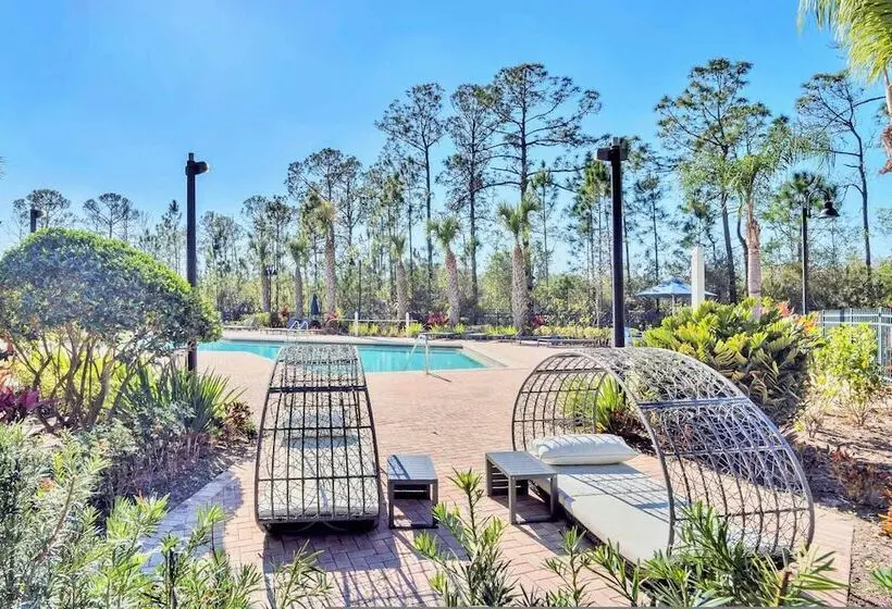 Modern Pet Friendly 2br Condo6 Mins From Disney