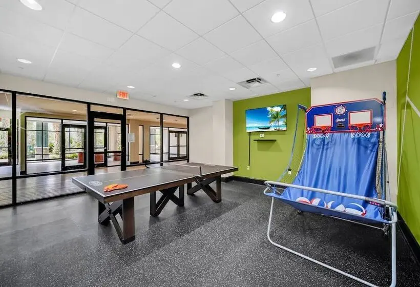 Modern Pet Friendly 2br Condo6 Mins From Disney