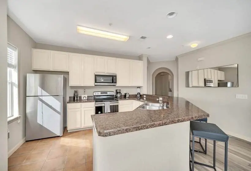 Modern Pet Friendly 2br Condo6 Mins From Disney
