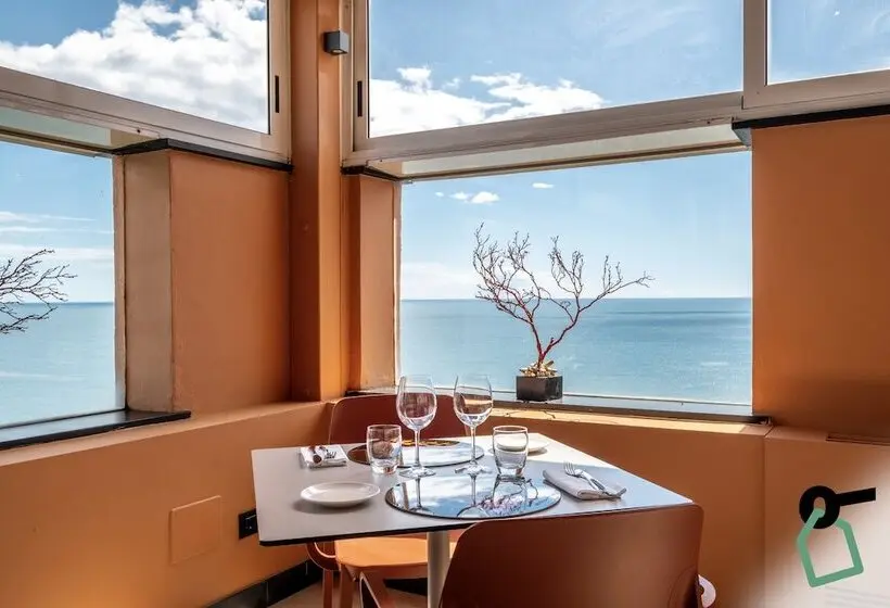 ホテル Hotiday Room Collection   Arenzano