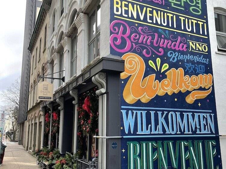 هاستل Granville Hall Residence