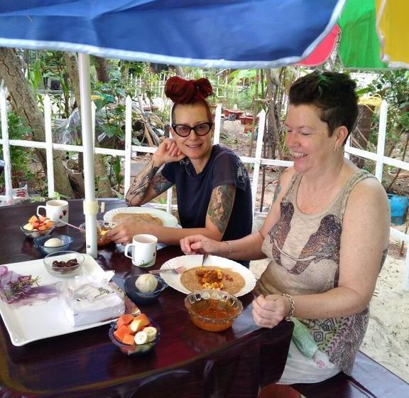 مبيت وإفطار Lakefront Beach Homes