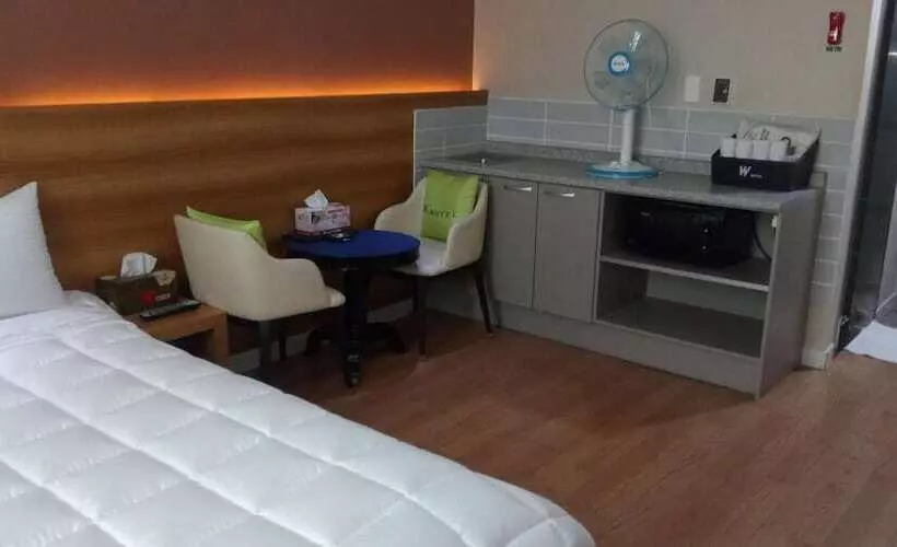 Gyeongju Bulgooksa W Drive In Motel