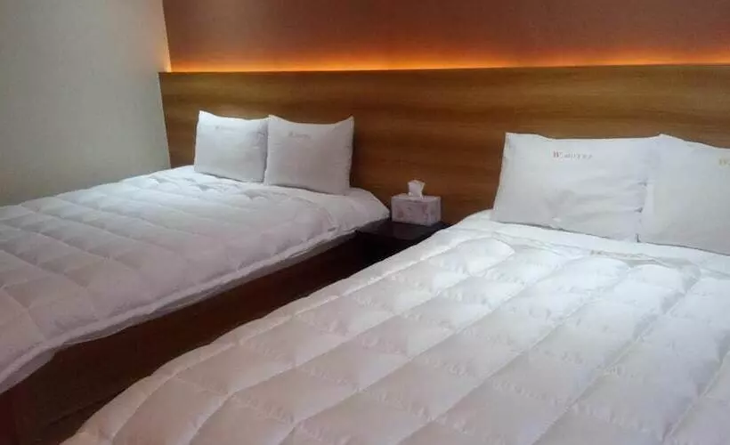 Gyeongju Bulgooksa W Drive In Motel