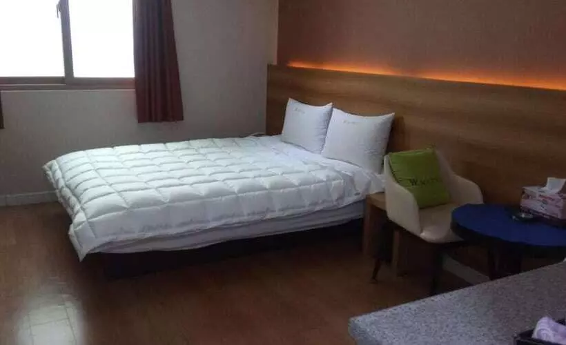 Gyeongju Bulgooksa W Drive In Motel